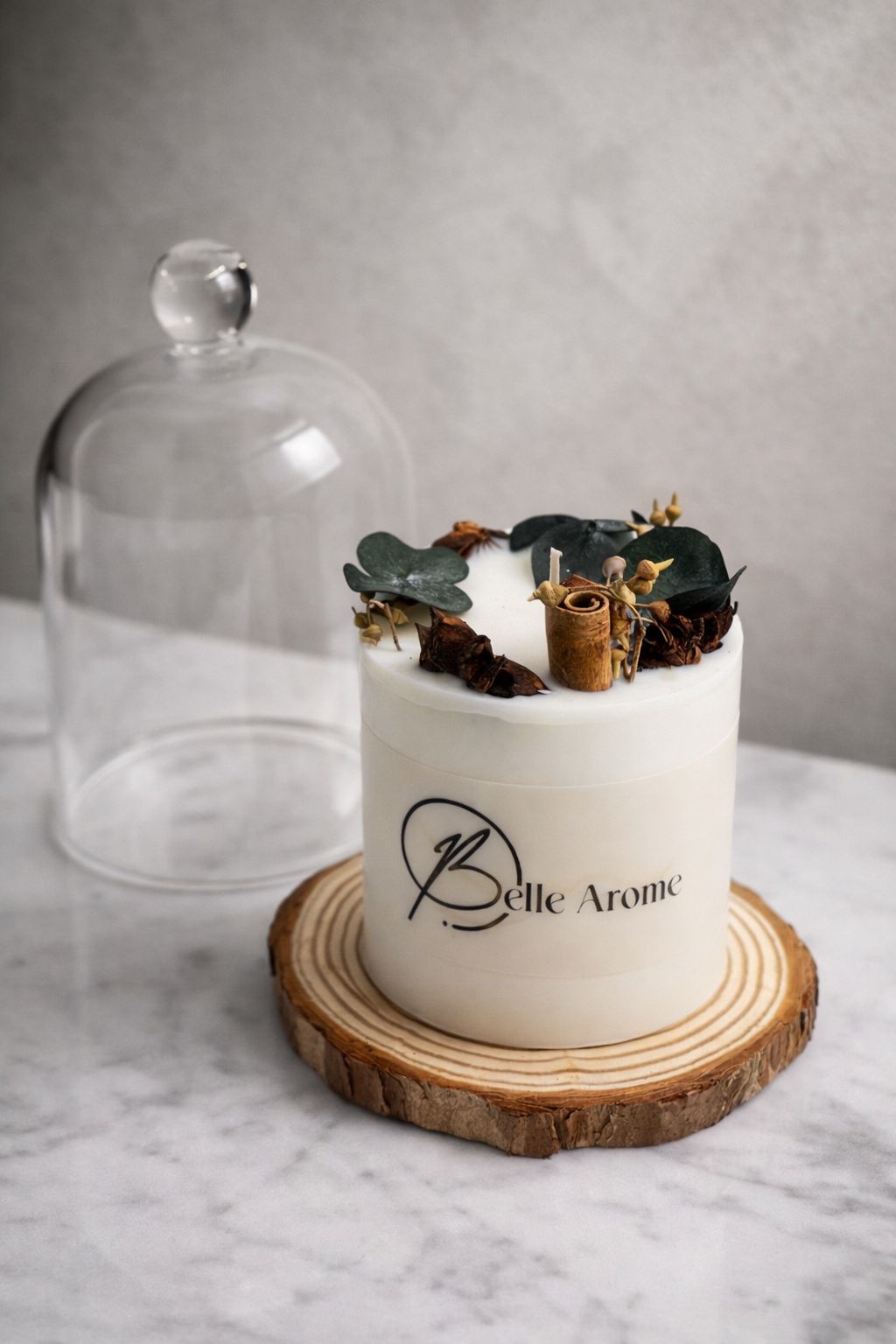 BelleArome Vanilla Scented Candle
